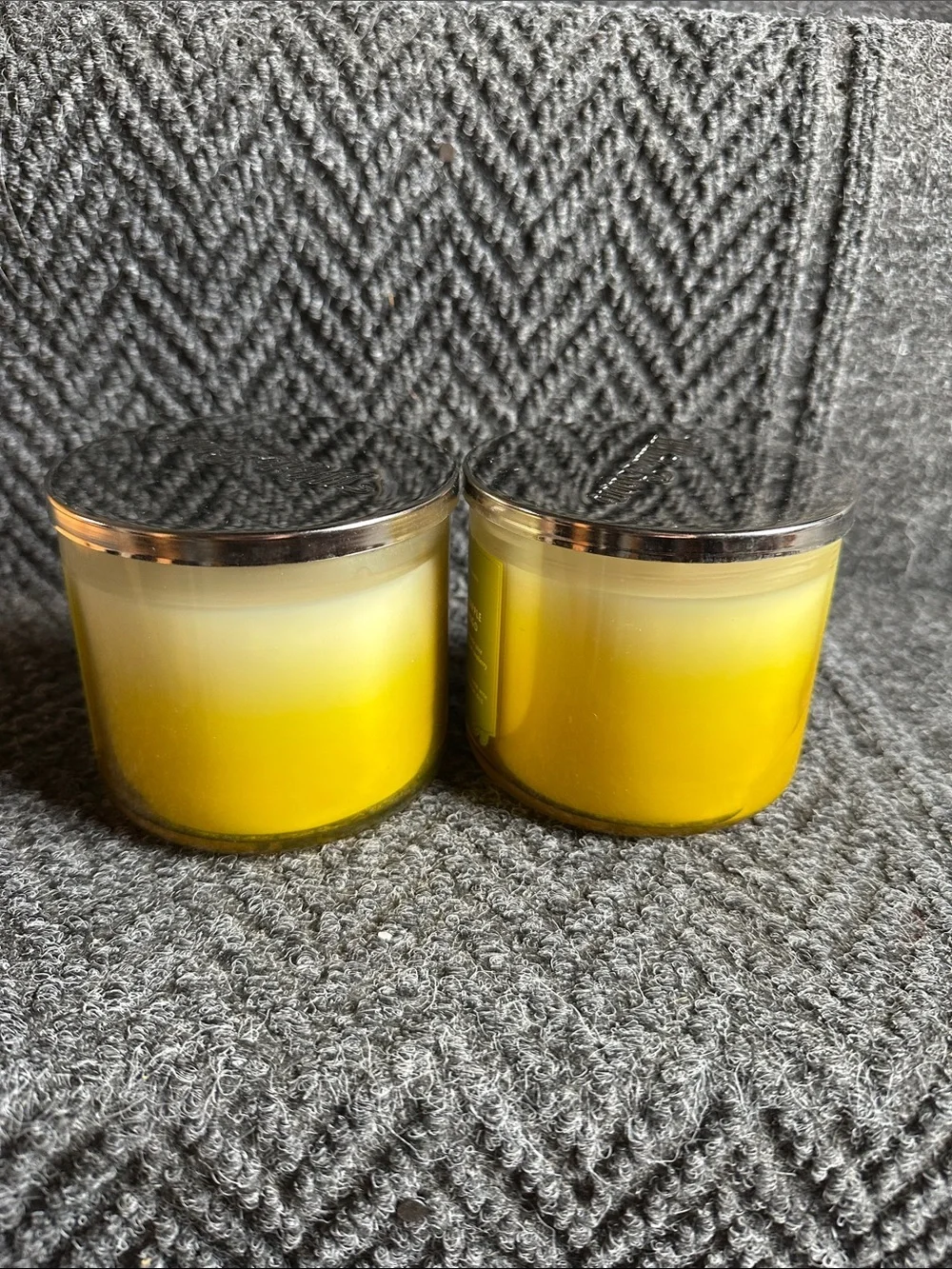 White Barn Pineapple Mango 3 Wick Candle